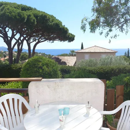 بيت للعطل Le Romarin By Interhome