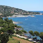 Le Romarin By Interhome בית נופש לס איסאמברה