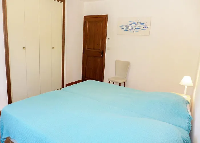 Le Romarin By Interhome بيت للعطل