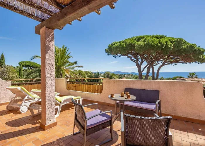 Le Romarin By Interhome بيت للعطل لي إيسامبر
